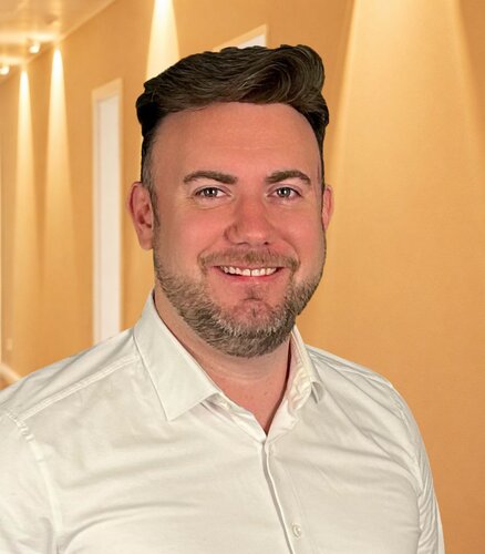 Sebastian Grimm– BRANDCONSULT GmbH