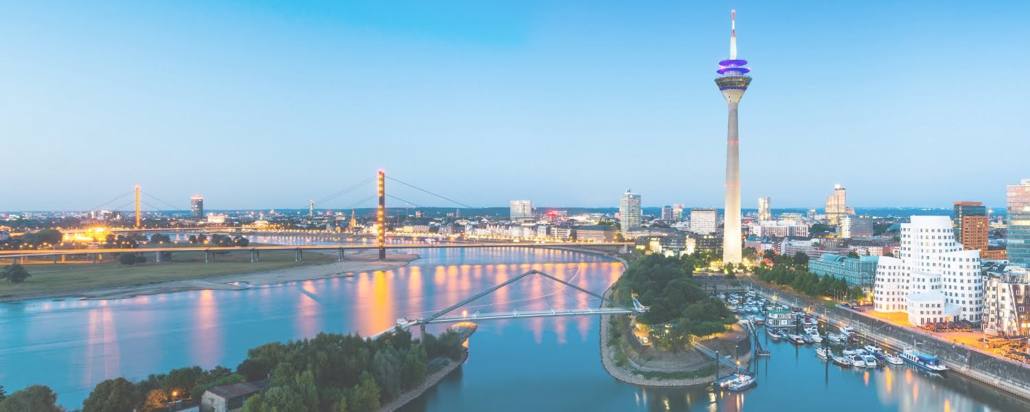 BAV Düsseldorf Berater am Medienhafen nahe Rheinkniebrücke