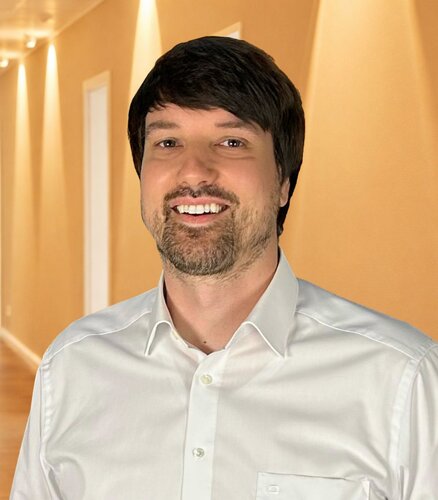Maximilian Lange– BRANDCONSULT GmbH